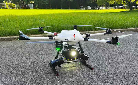 无人机技术助力机场驱鸟